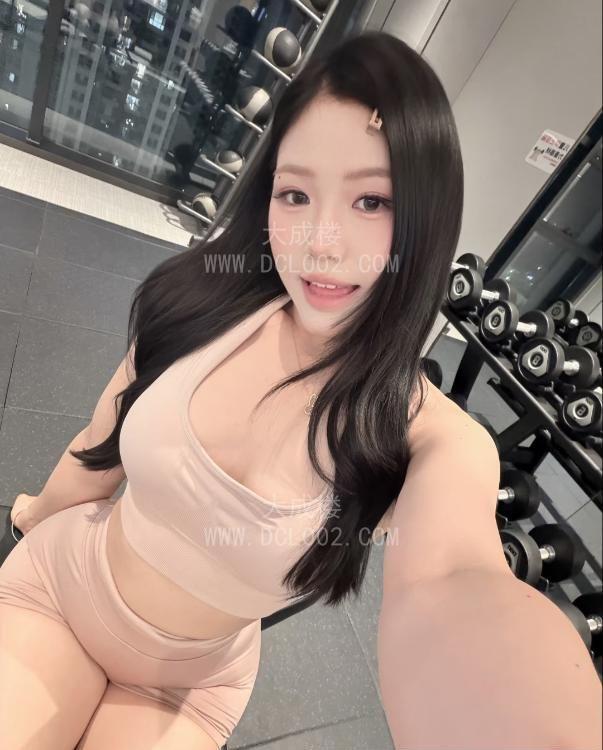 中山爱健身美女晚晴