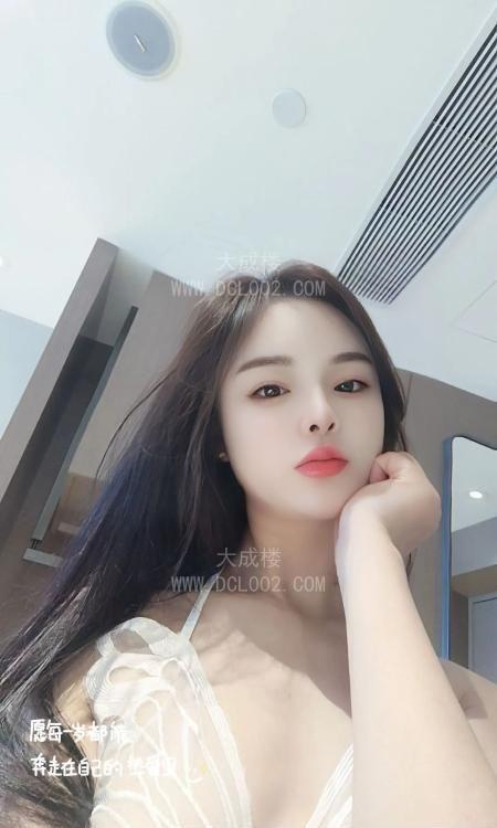 海珠性感动人小少妇