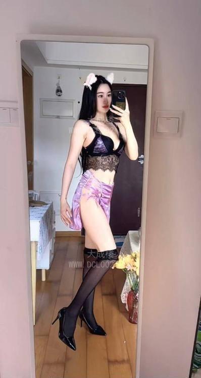 龙岗体验舌吻长腿妹子