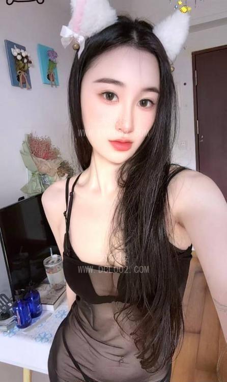 龙岗体验舌吻长腿妹子