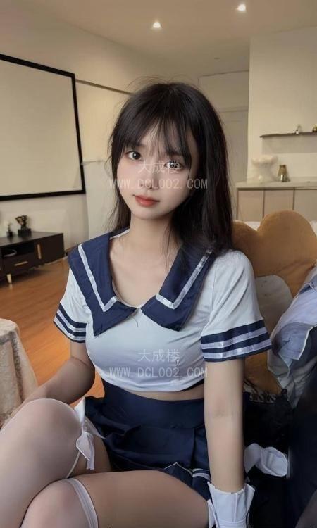 福田活力满满高挑颜值嫩妹