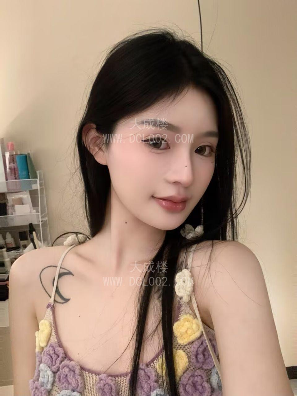 静安性感黑丝御姐气质身材