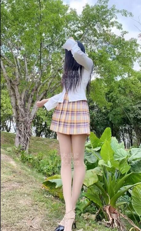 武汉光谷步行街芳芳