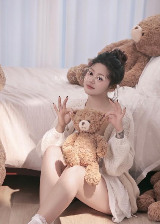 静安坦克大屁股小妹