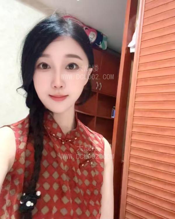 武汉光谷风韵旗袍小仙女