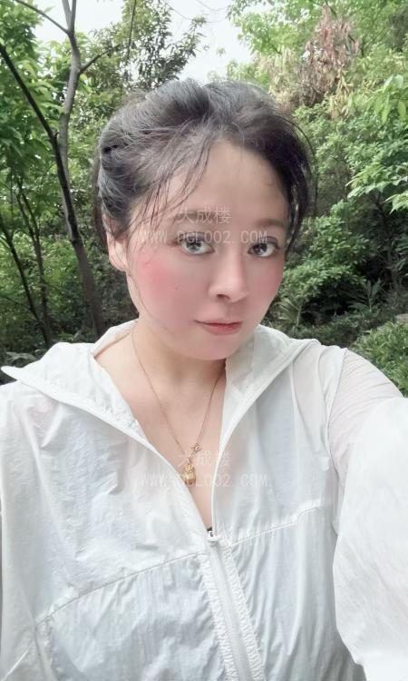 福田上梅林大奶重庆妹子