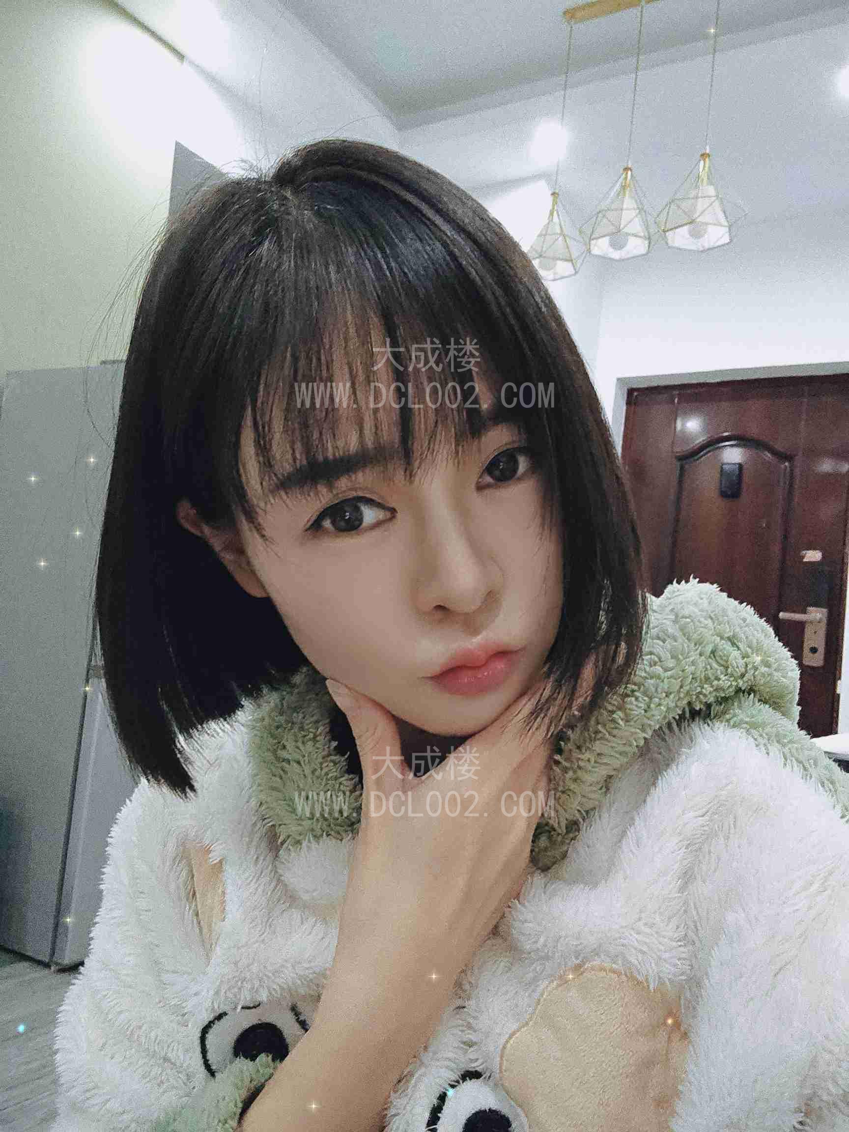 成都东站附近娇小玲珑妹子