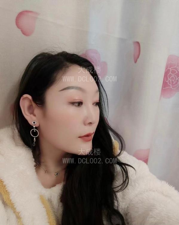 闵行古美巨乳丰满少妇
