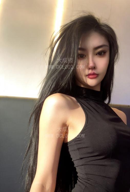 郑州东区翘臀大长腿