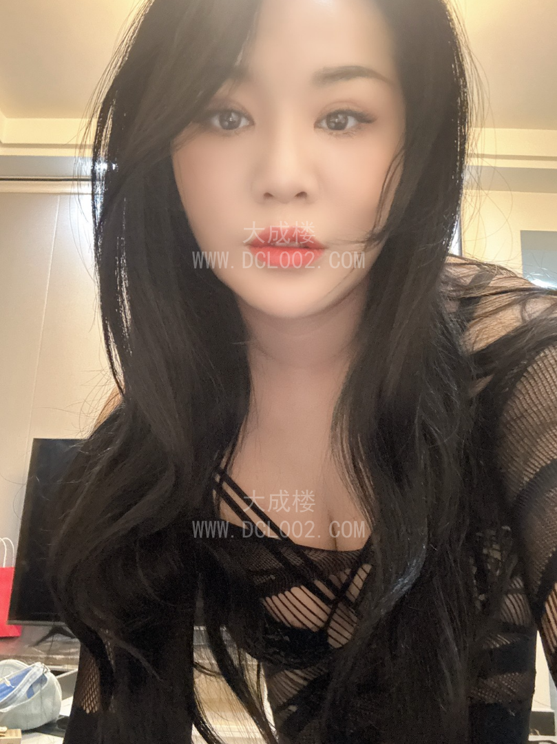 杭州滨江服务系美臀少妇