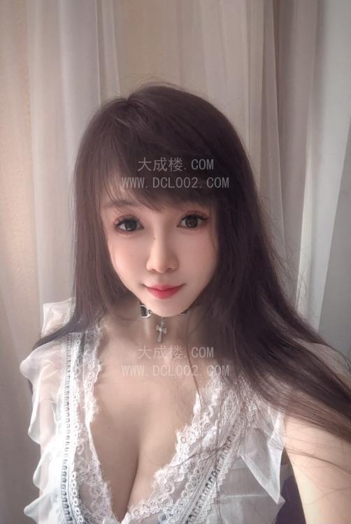 天津肤白好身材梦瑶