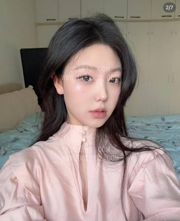 徐汇水多翘臀嫩妹