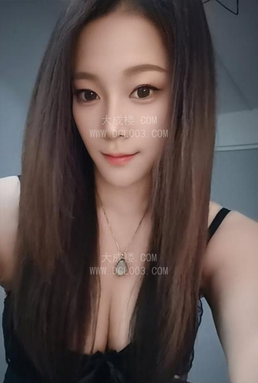 龙华巨乳性感女友