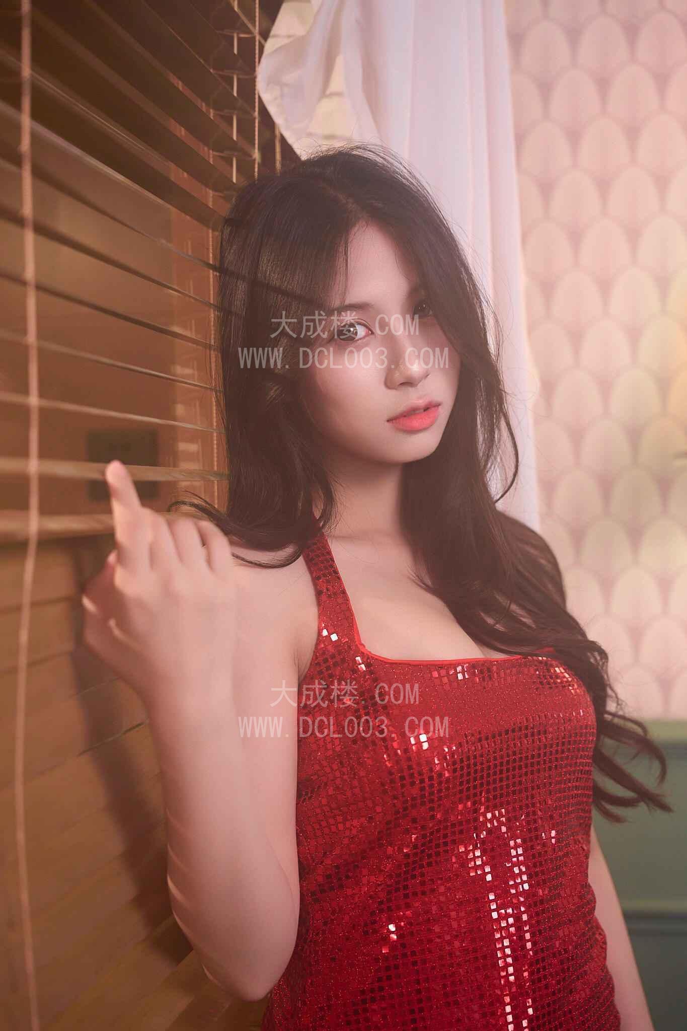 喀什大胸美女xixi