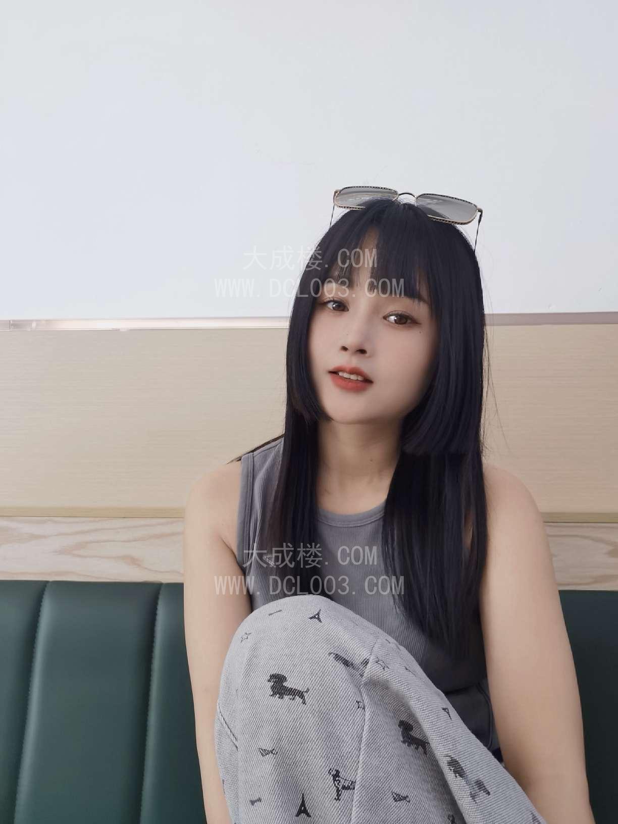 白云03年日本混血小爱