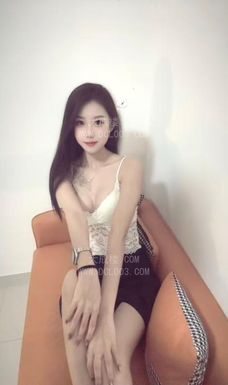 普陀大胸诱惑俏佳人