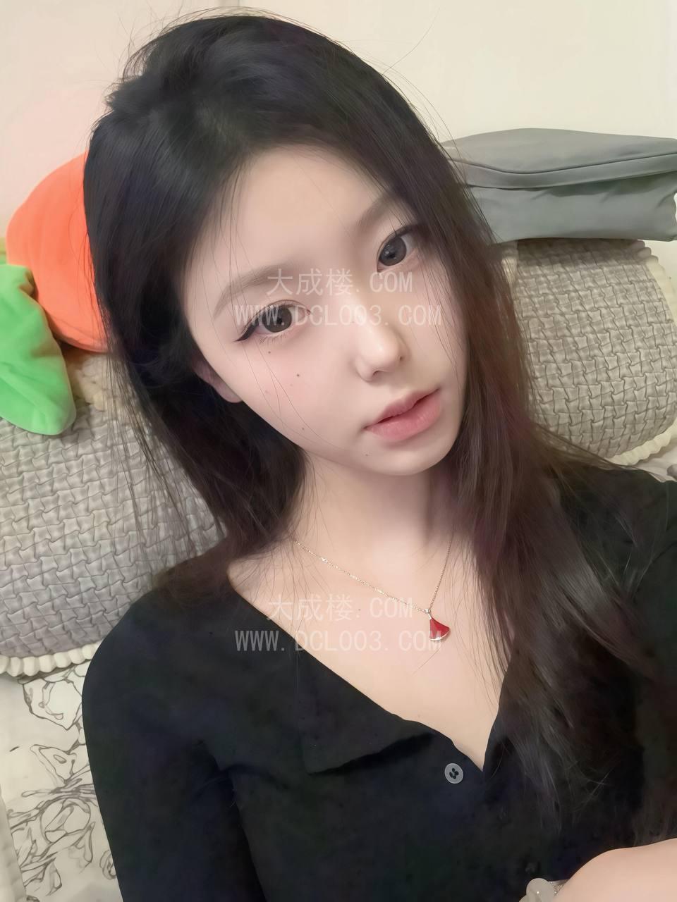 朝阳肤白貌美气质女友