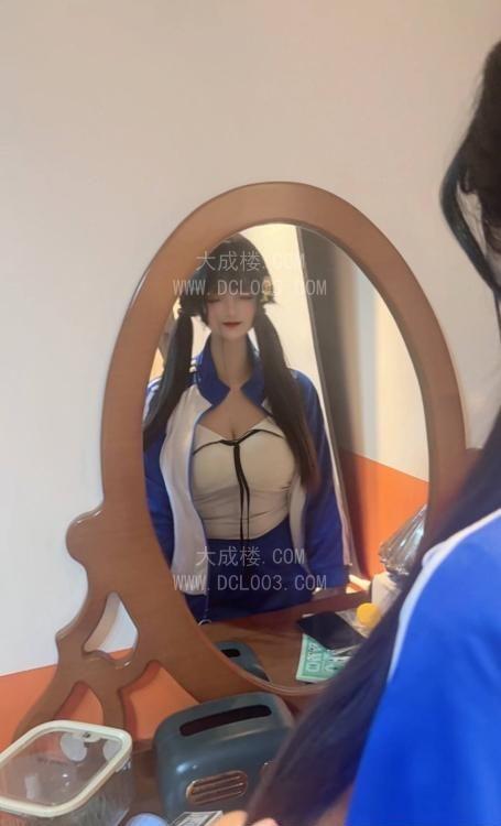 浦东大胸萝莉小嫩妹