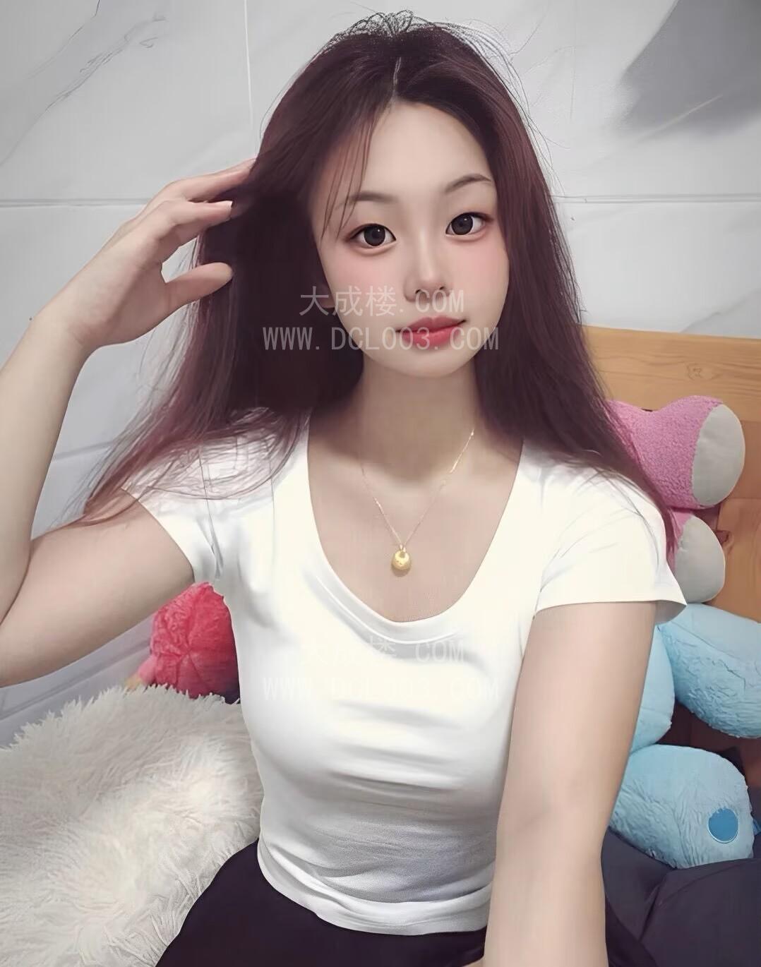 成都嫩妹大灯珞珞