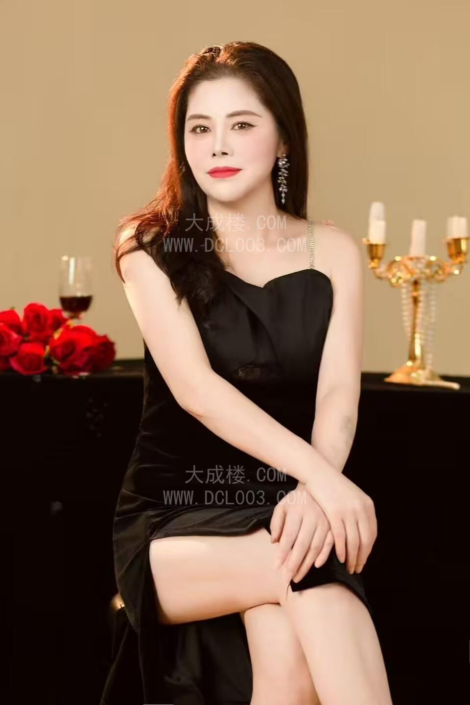 宝山3张泄火熟女姐姐