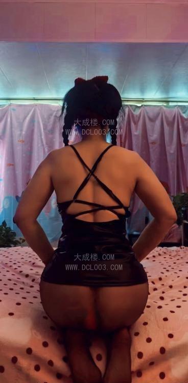 南京巨乳性感少妇