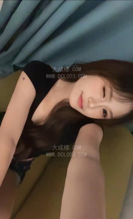 闵行零零后小妹瑶瑶