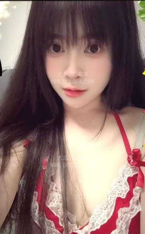 奉贤性感妩媚小萝莉