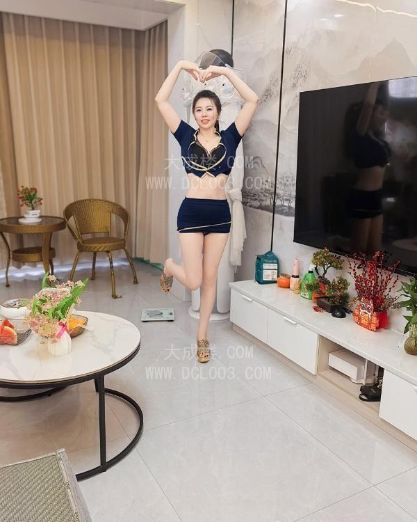 海珠性感闷骚御姐