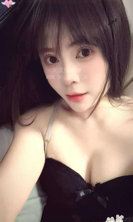 奉贤性感妩媚小萝莉