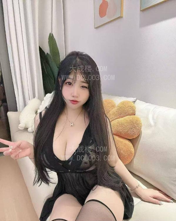 青岛风骚制服大奶诗诗