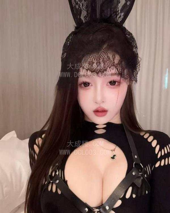 成都南门榨汁姬猫老师