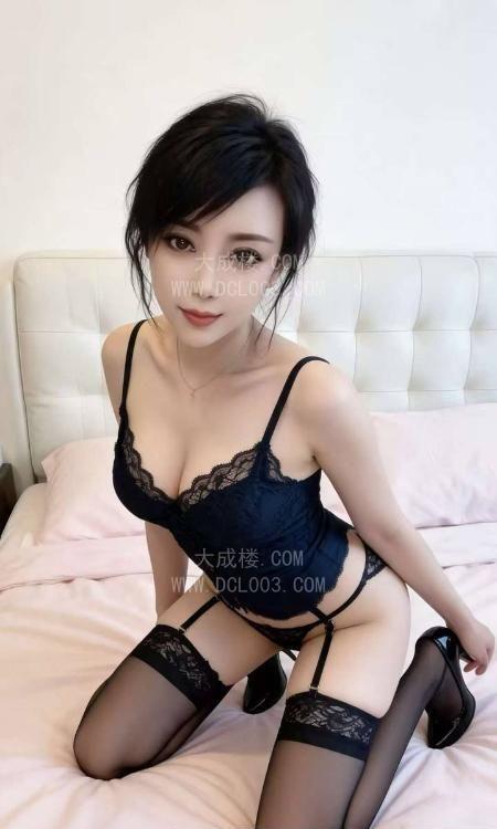 闵行蜜桃臀风情美骚妇