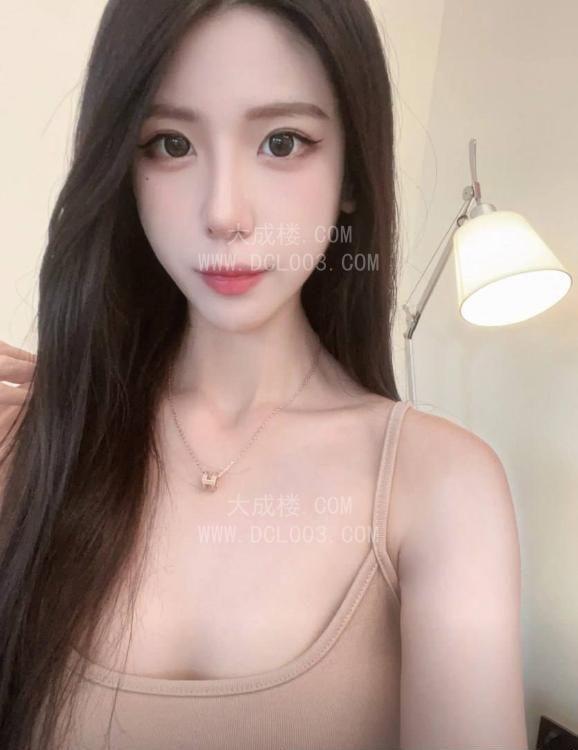 天河肉感十足李菲迪