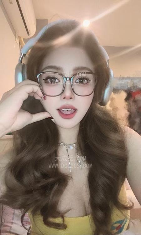 南坪嫩妹琪琪
