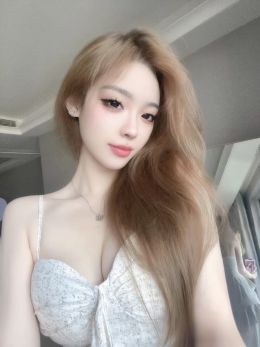 武汉洪山纯欲妹子梨形美臀一线天