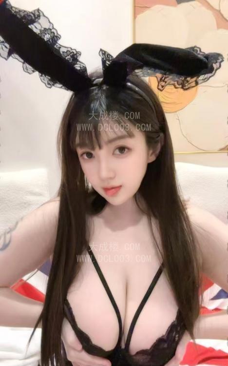 闵行性感大奶淫水真多