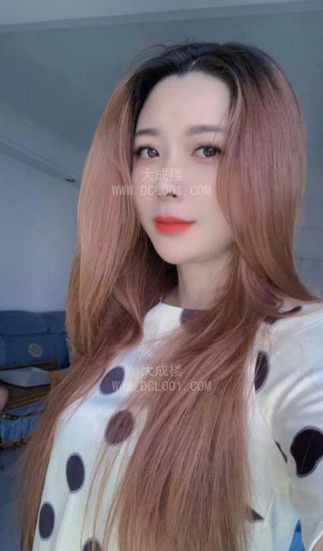 黄埔御姐优优