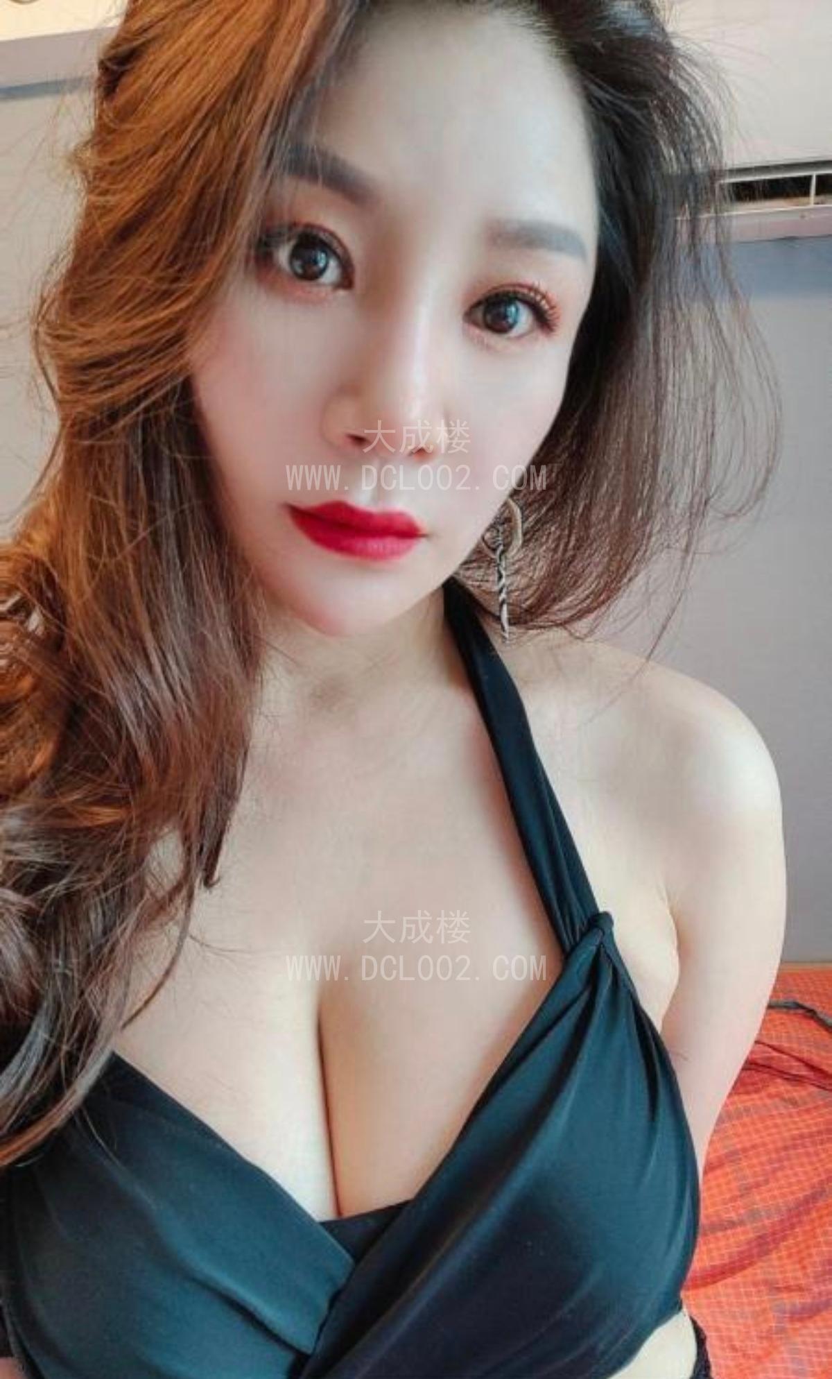 郑州性感巨乳少妇红袖