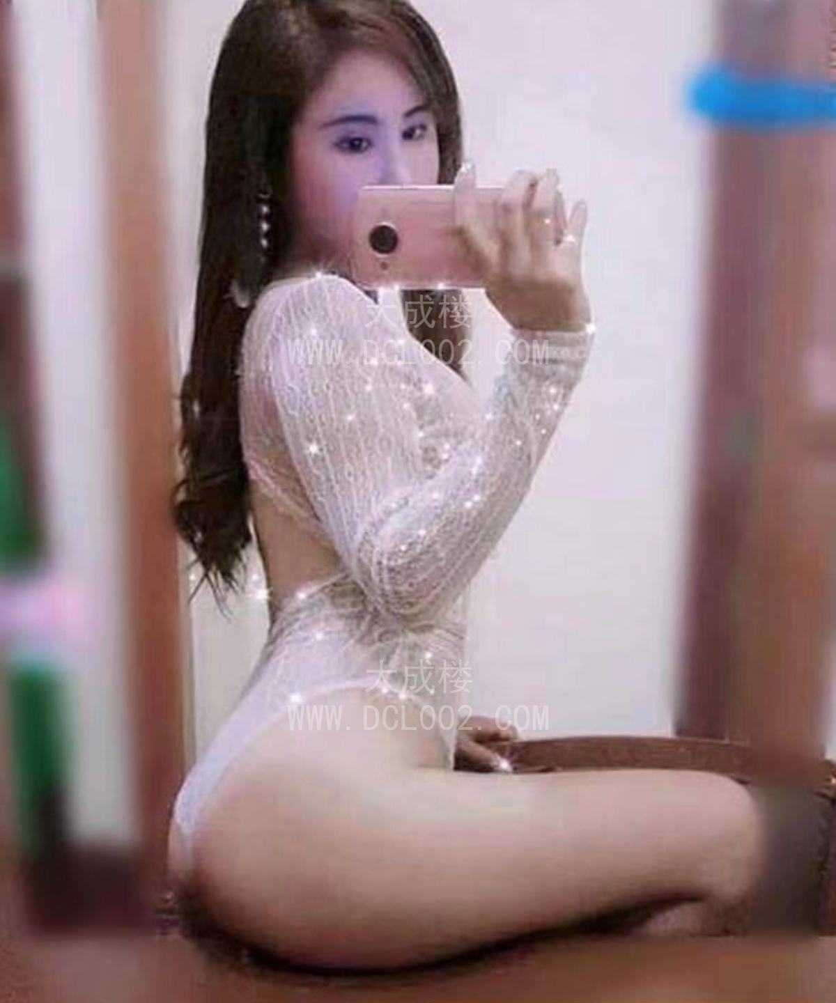 佛山AV水床翘臀老师