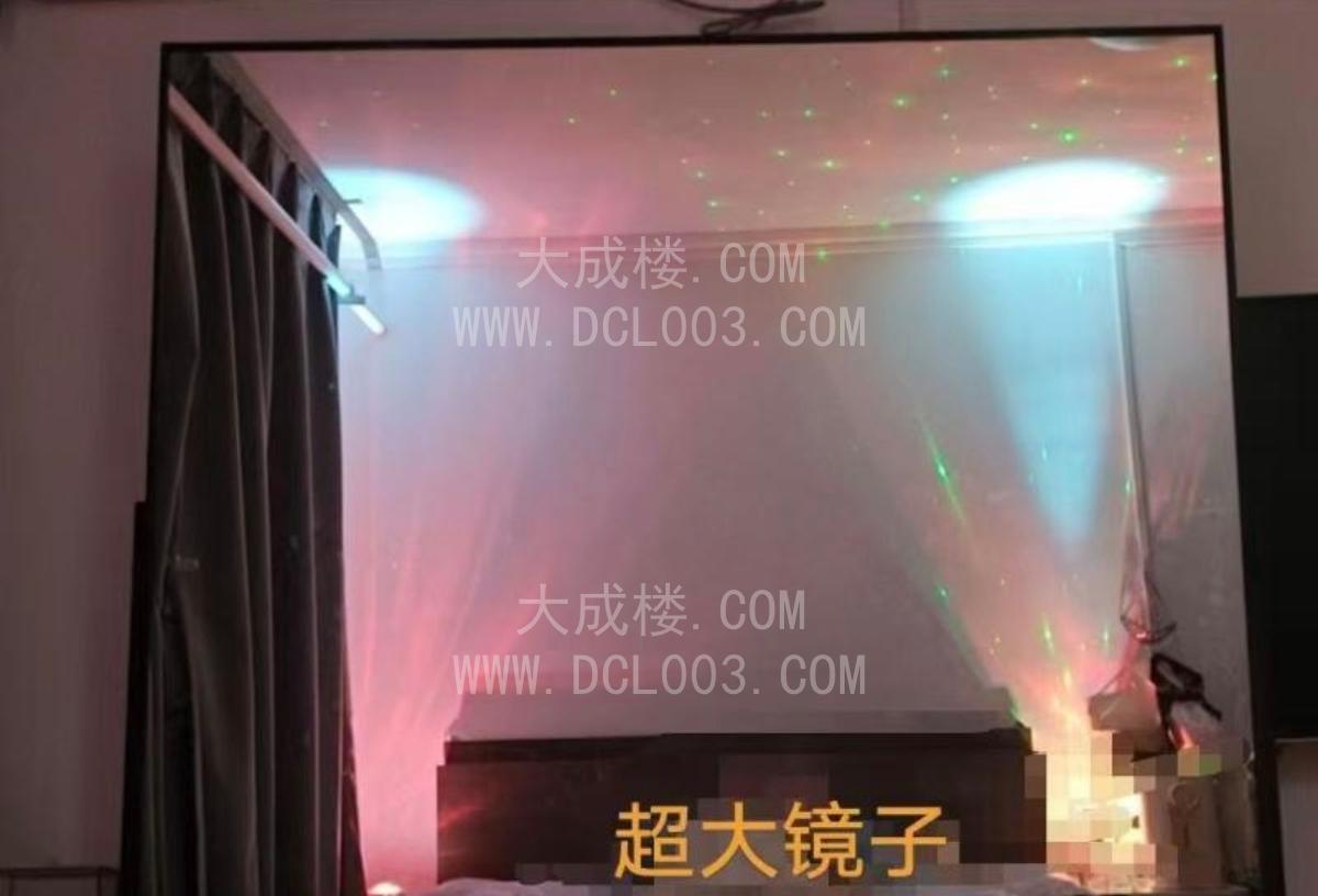朝阳镜戏爆乳紧B战神西西