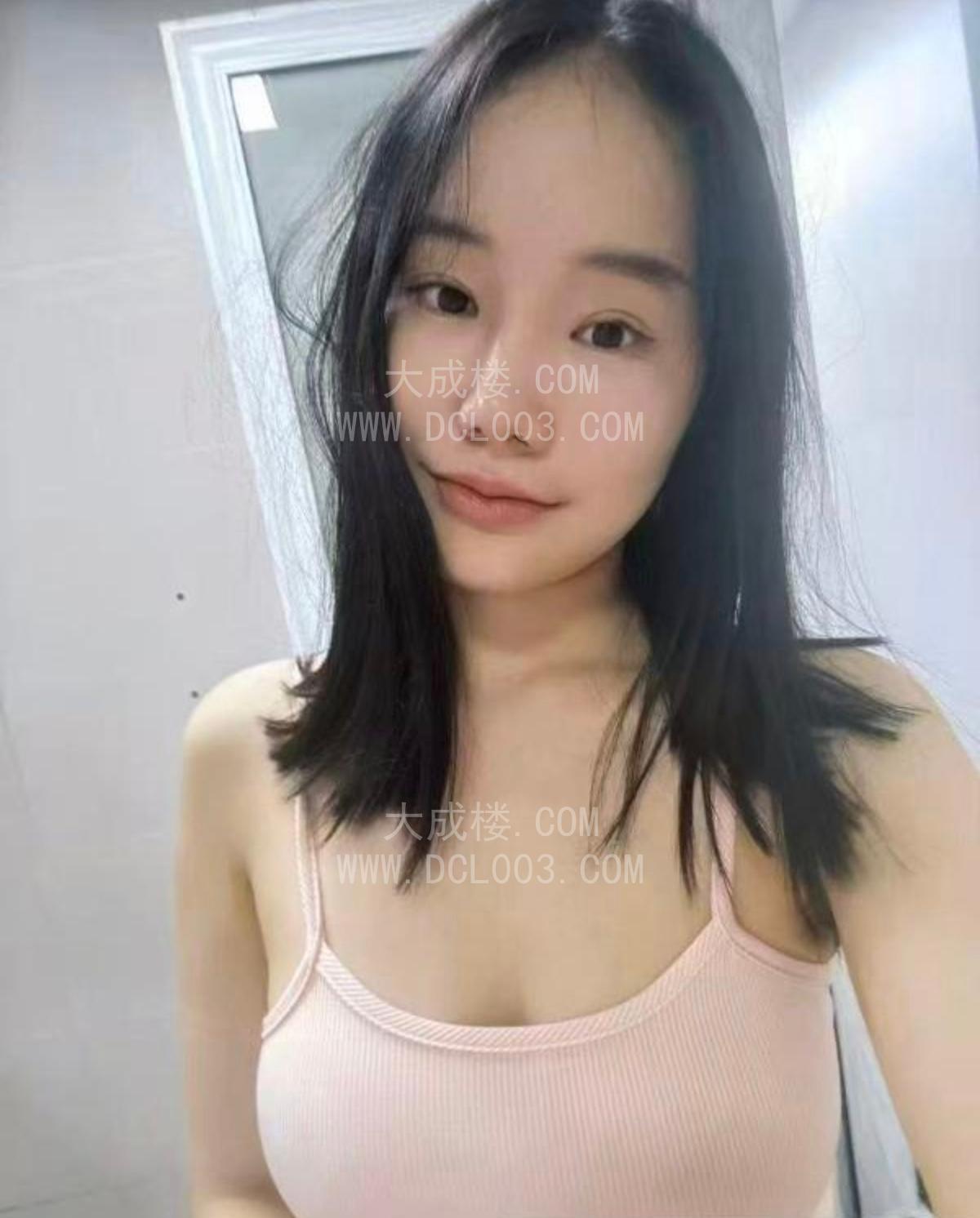 武汉肥臀嫩妹甜甜