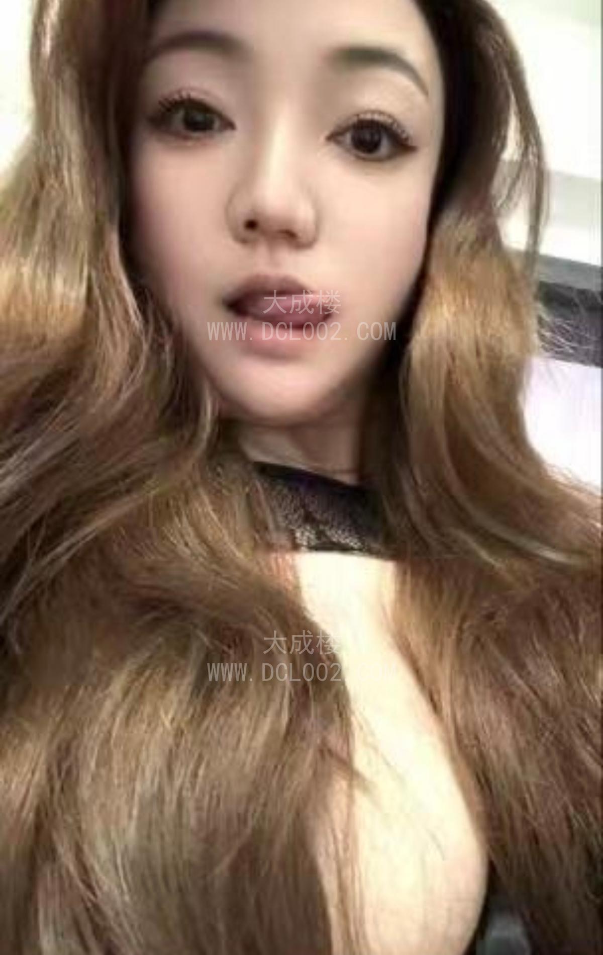 罗湖妩媚一笑