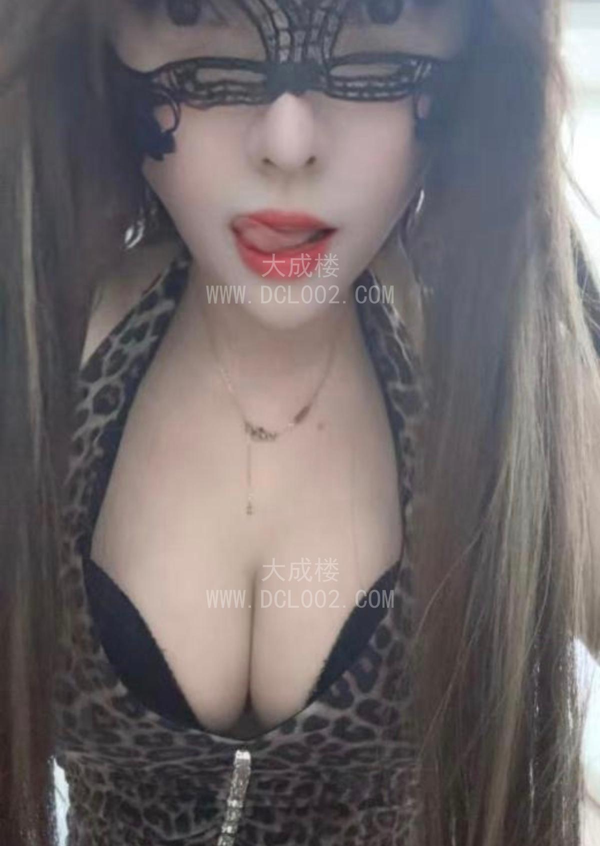 长沙大胸翘臀骚熟女