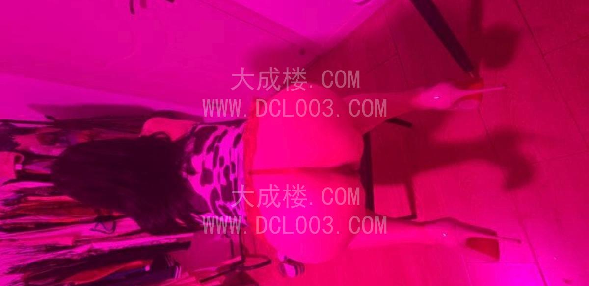 天津再探大奶翘臀熟女
