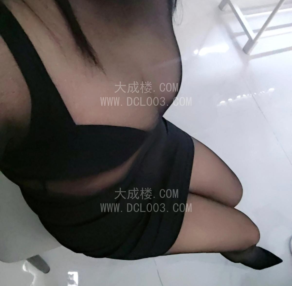 芜湖E奶肥臀骚妹