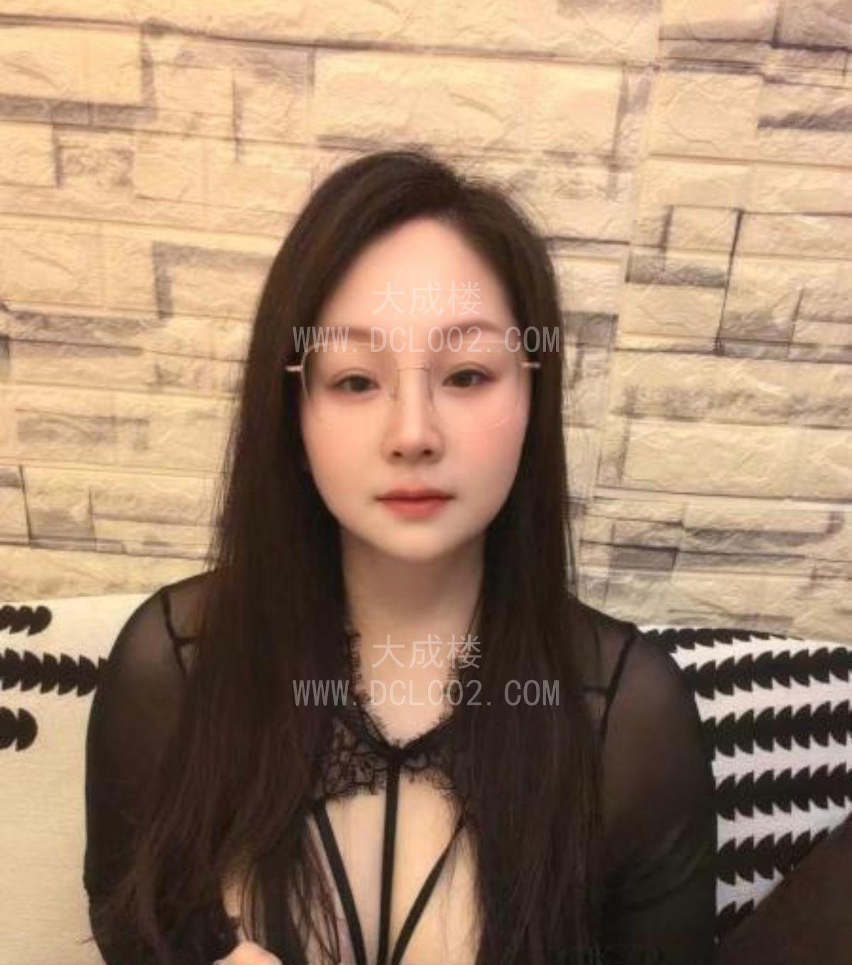 常州武进巨乳眼镜少妇