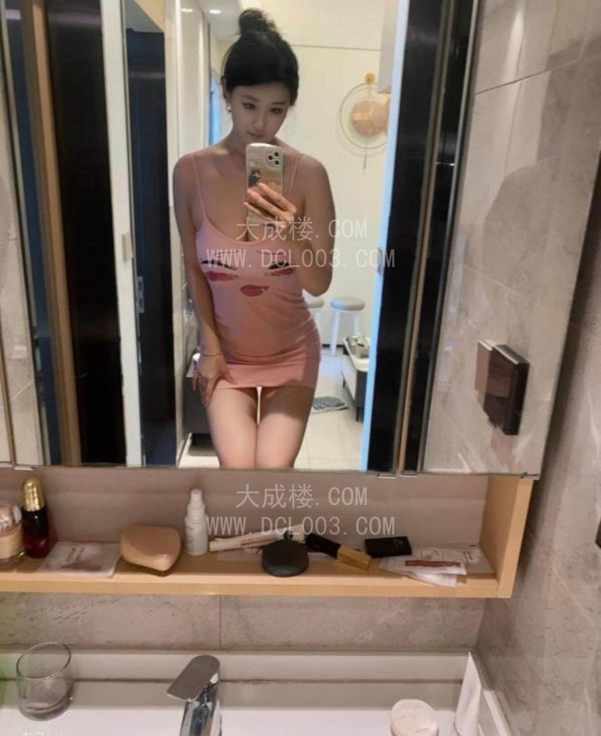 龙华大胸少妇鹿鹿