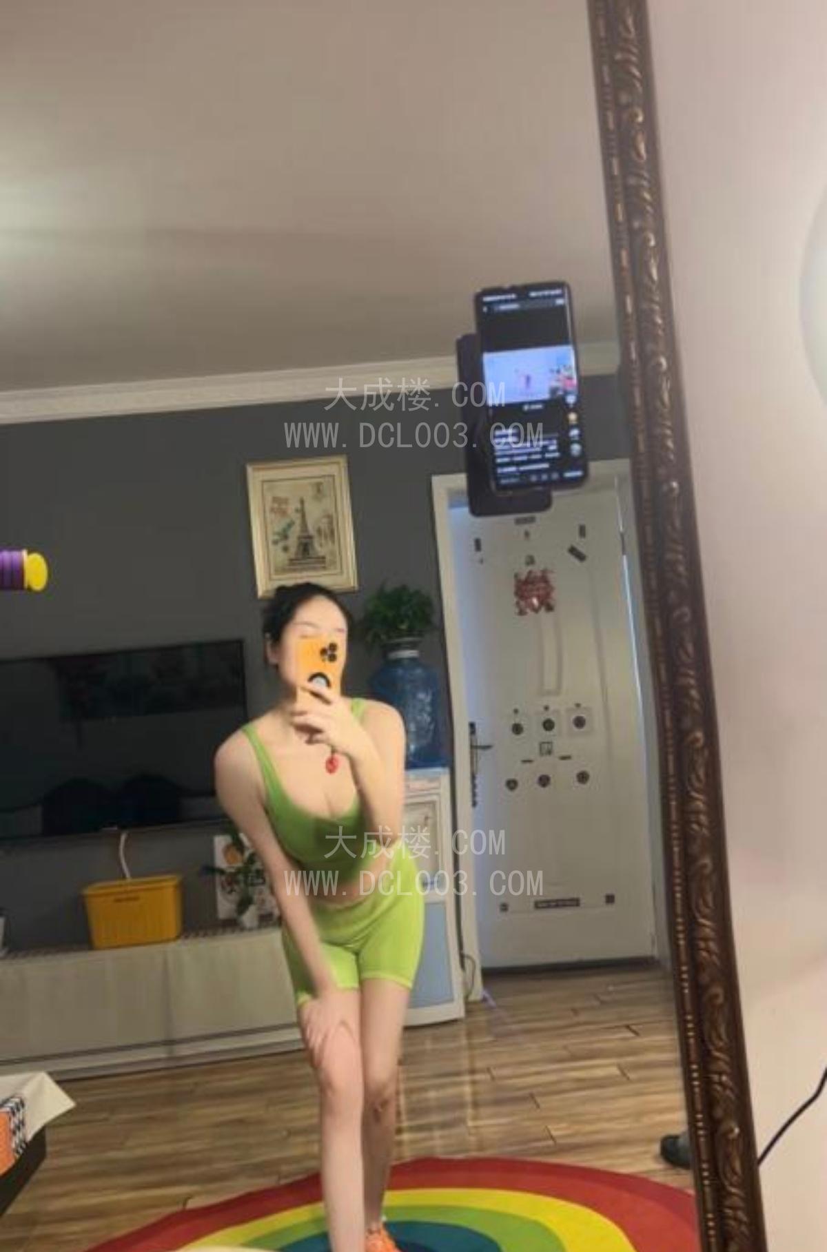 普陀特骚的双飞姐妹花