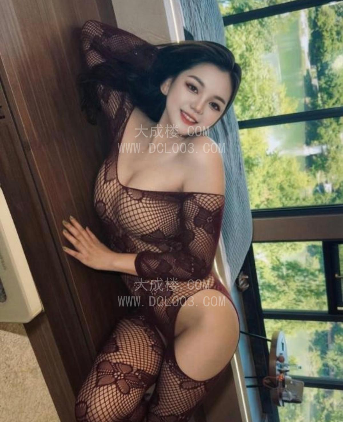 东莞大奶风骚狐媚娘
