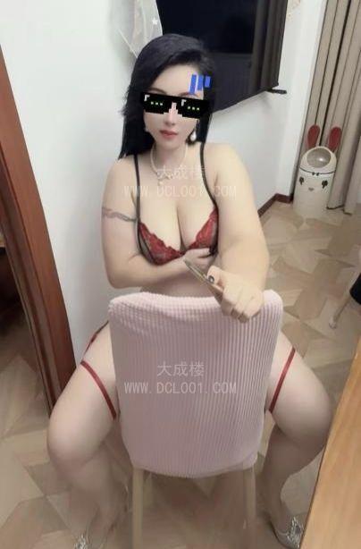 身材极好少妇
